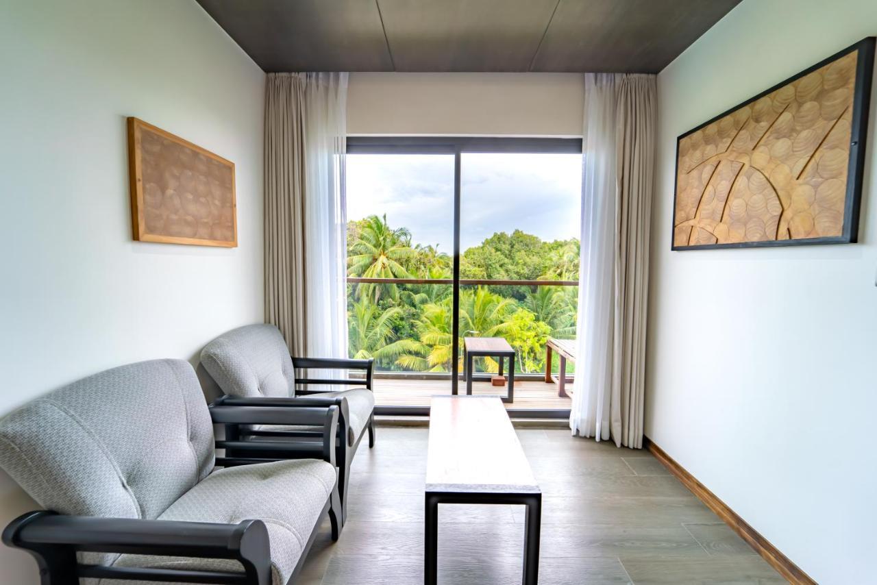 Ataraxis Grand And Spa Fuvahmulah Extérieur photo