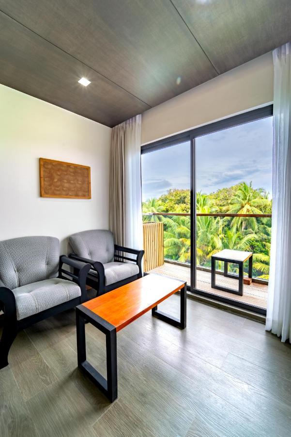 Ataraxis Grand And Spa Fuvahmulah Extérieur photo