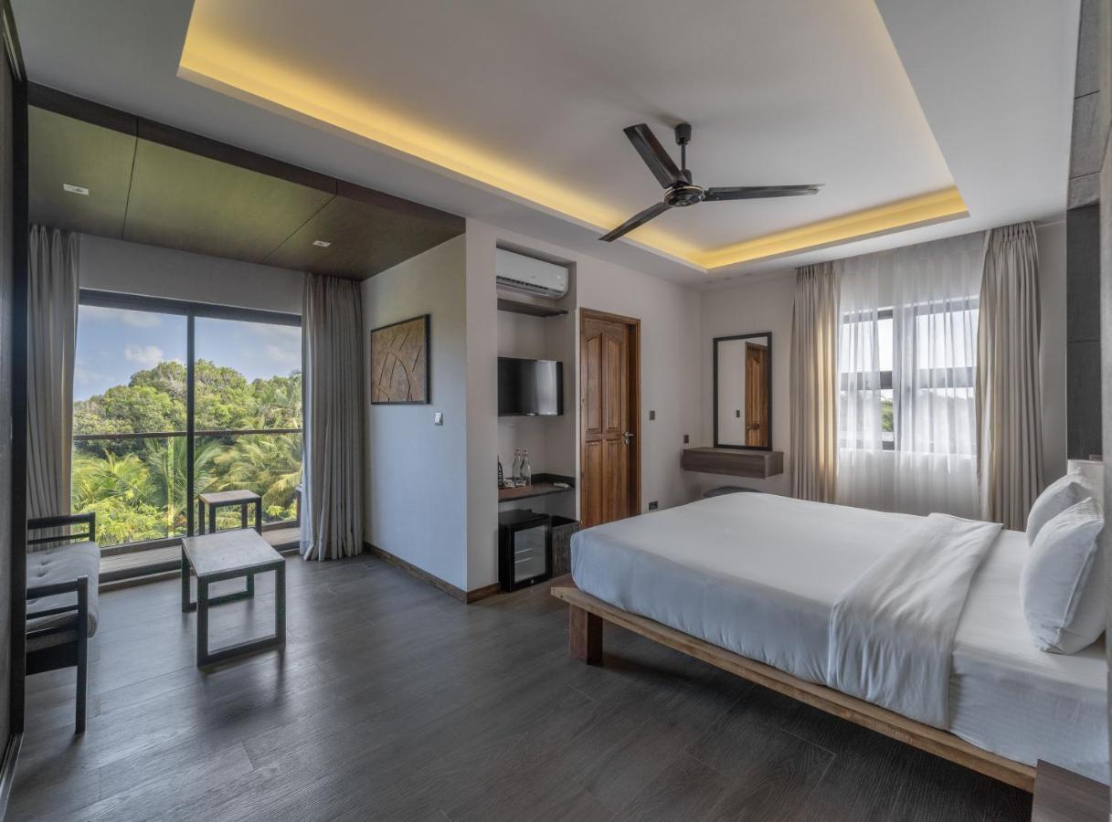 Ataraxis Grand And Spa Fuvahmulah Extérieur photo
